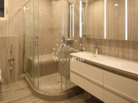 Sale, house, 400m², Bečići, Budva - image 13