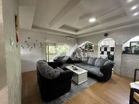 Izdavanje, kuća, 80m², Klisa, Novi Sad Sve Podlokacije - image 1