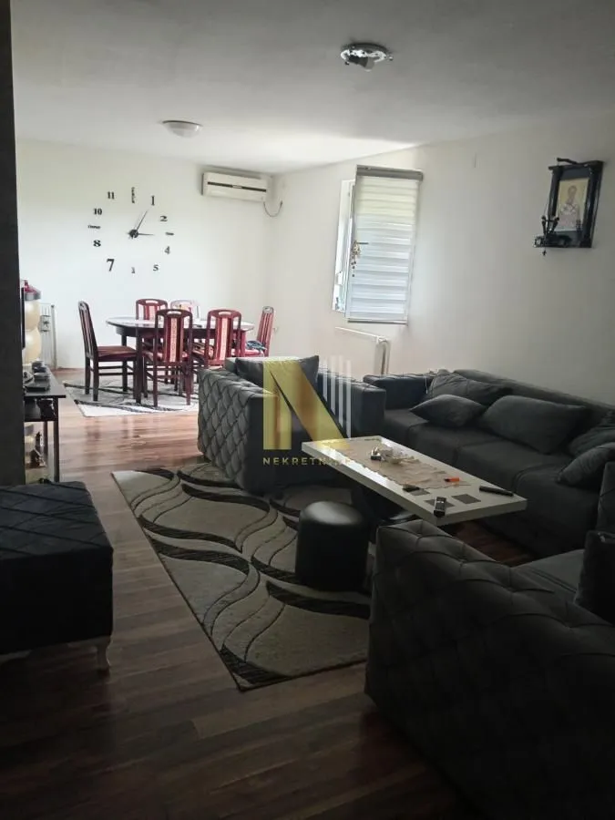 Prodaja, kuća, 93m², Ruma, Srbija