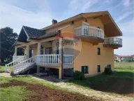 Izdavanje, kuća, 320m², Zagorič, Podgorica - image 6