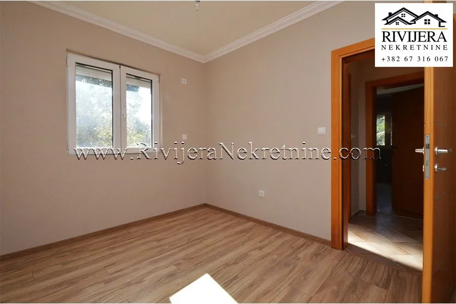 Prodaja, dvosoban stan, 80m², Radanovići, Kotor