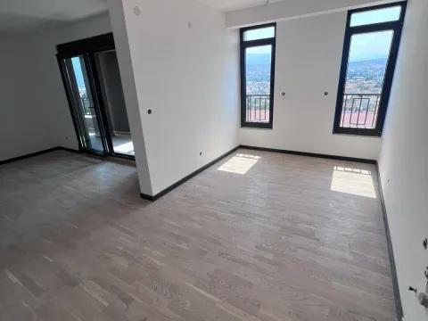 Prodaja, dvosoban stan, 89m², Gorica C, Podgorica
