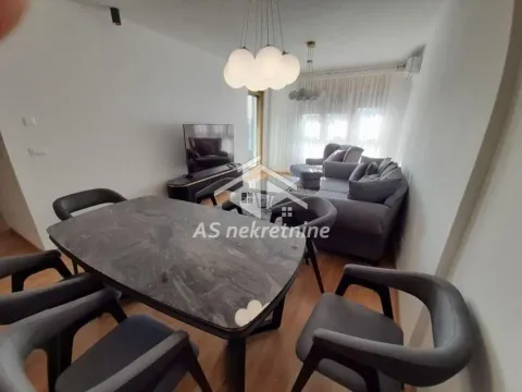 Rent, four bedroom apartment, 105m², Novi Beograd Blok 65, Novi Beograd Sve Podlokacije - image 4