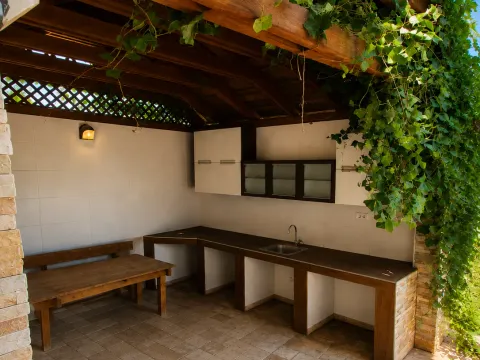 Prodaja, kuća, 168m², Dubrava, Bar - image 19