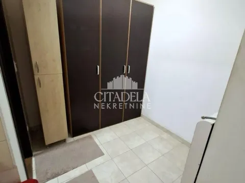 Prodaja, stan, 20m², Kneževac, Beograd - image 5