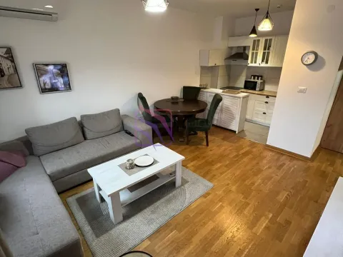 Prodaja, jednosoban stan, 45m², City Kej, Podgorica - image 14