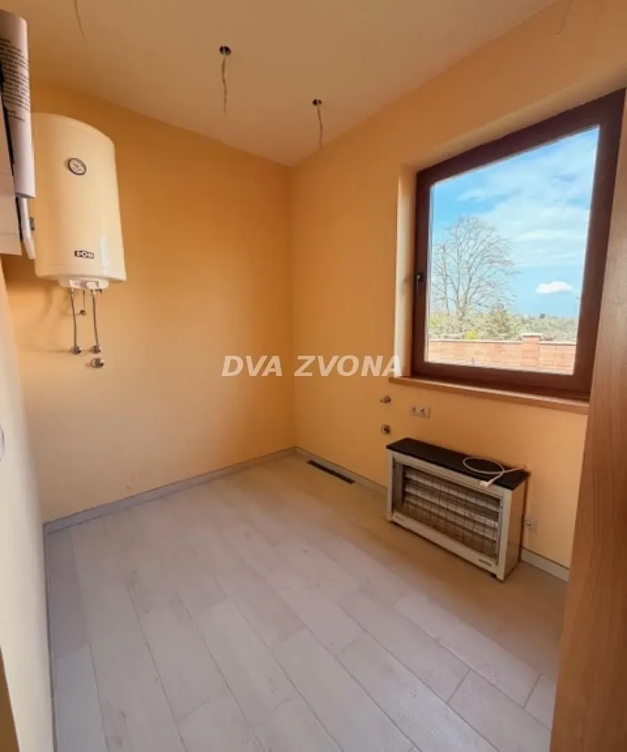 Prodaja, kuća, 144m², Čortanovci, Inđija