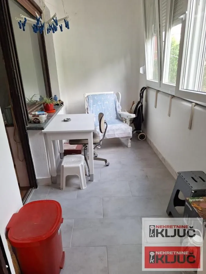 Prodaja, dvosoban stan, 64m², Sajmište, Novi Sad
