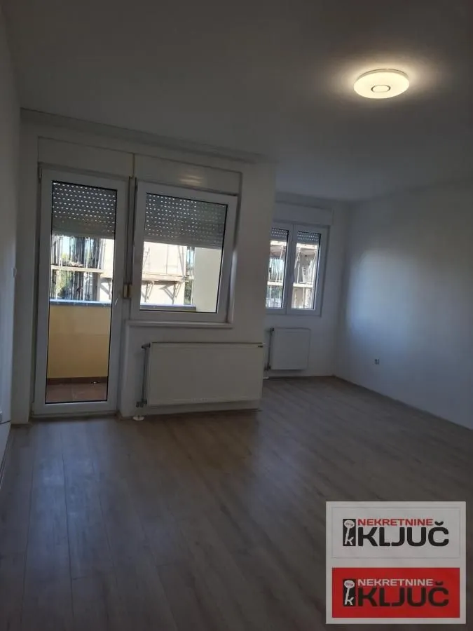 Prodaja, jednosoban stan, 34m², Kej, Novi Sad Sve Podlokacije