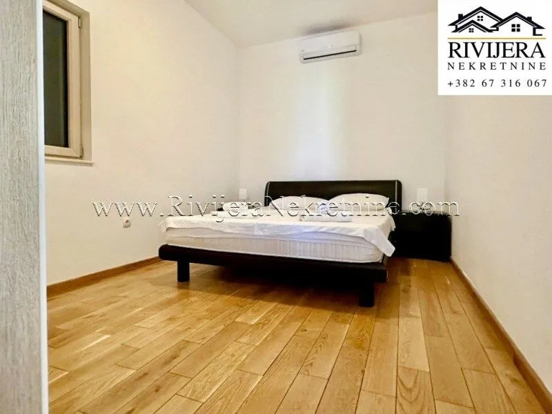 Prodaja, dvosoban stan, 67m², Dobrota, Kotor