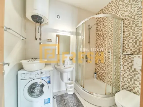 Izdavanje, jednosoban stan, 42m², City Kvart, Podgorica - image 9