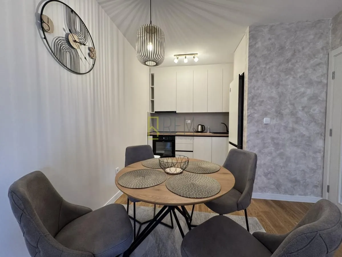 Rent, one bedroom apartment, 49m², City Kvart, Podgorica
