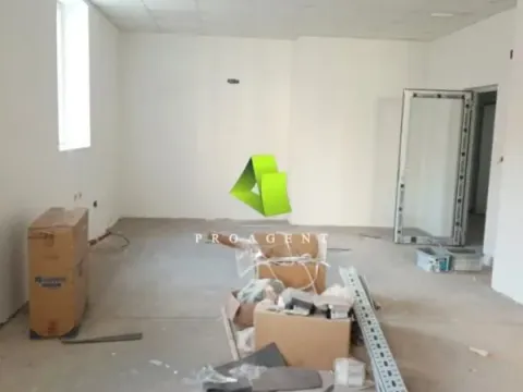Rent, office space, 326m², Medijana, Niš - image 3