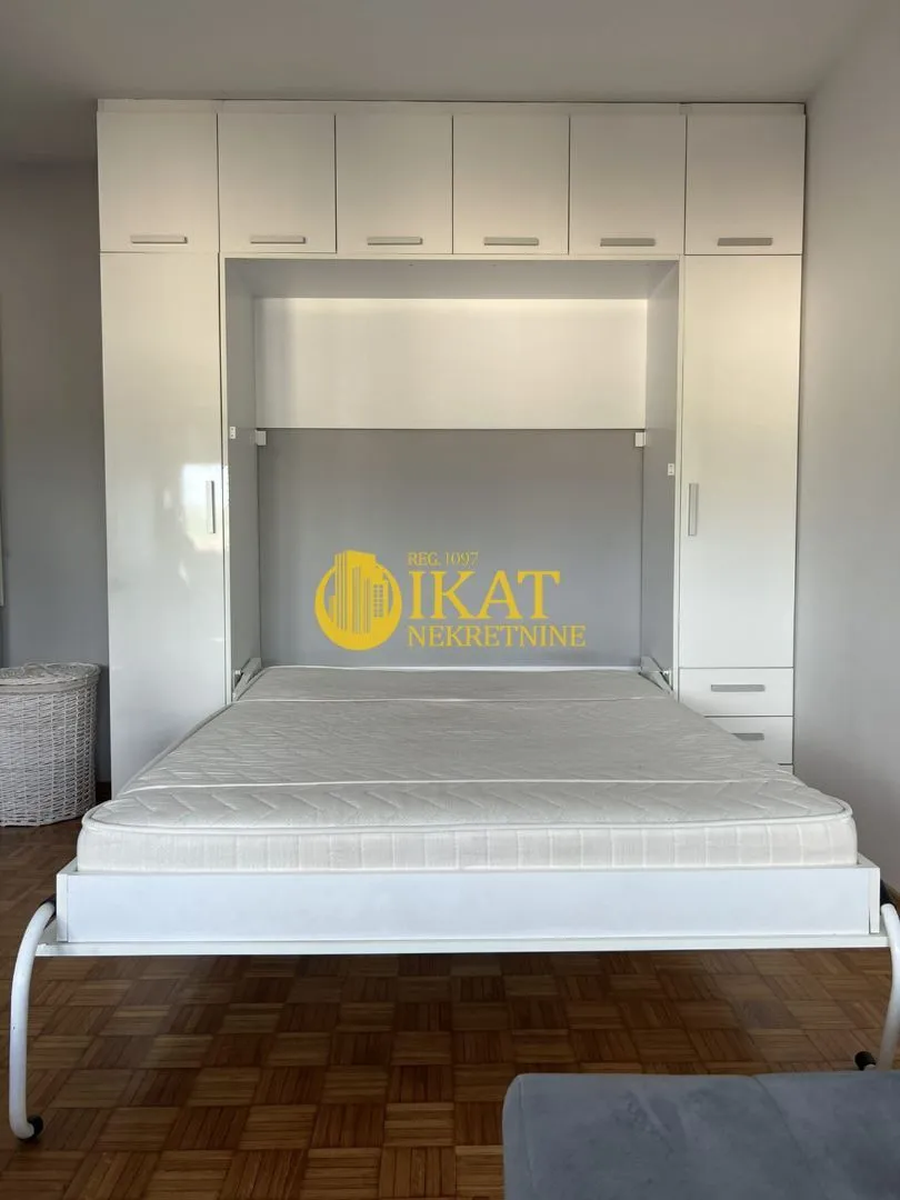 Rent, one bedroom apartment, 29m², Lipov Lad, Zvezdara Sve Podlokacije