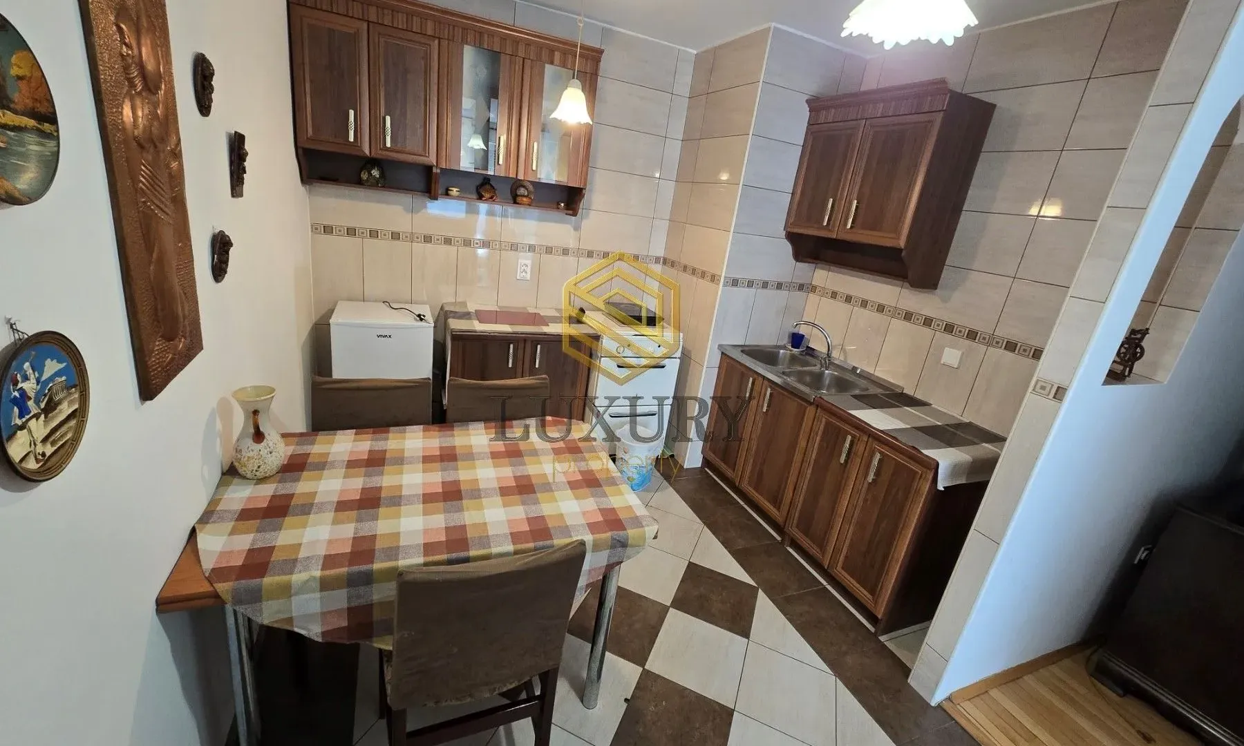 Prodaja, dvosoban stan, 60m², Blok 5, Podgorica