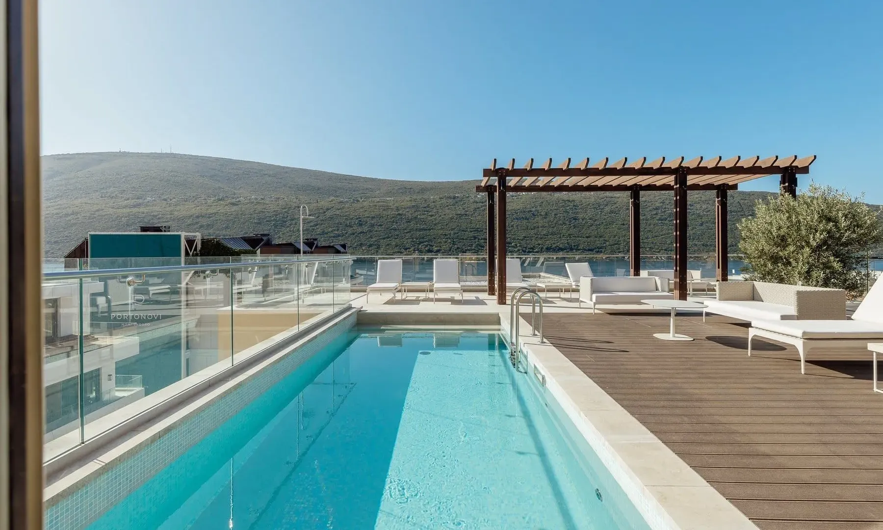 Prodaja, trosoban stan, 382m², Portonovi, Herceg Novi