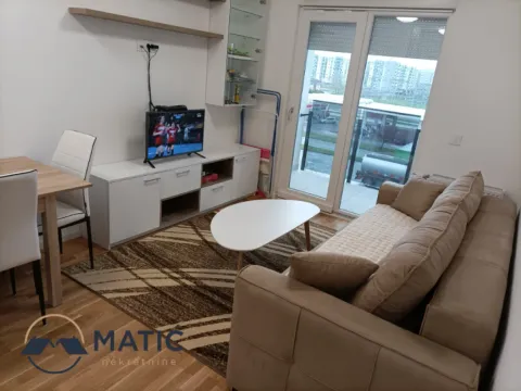 Sale, one bedroom apartment, 40m², Novo naselje, Novi Sad