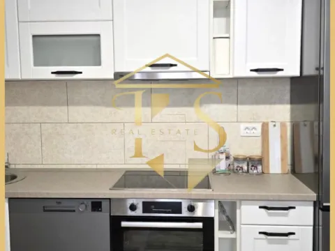 Rent, one bedroom apartment, 50m², Centar, Tivat - image 6