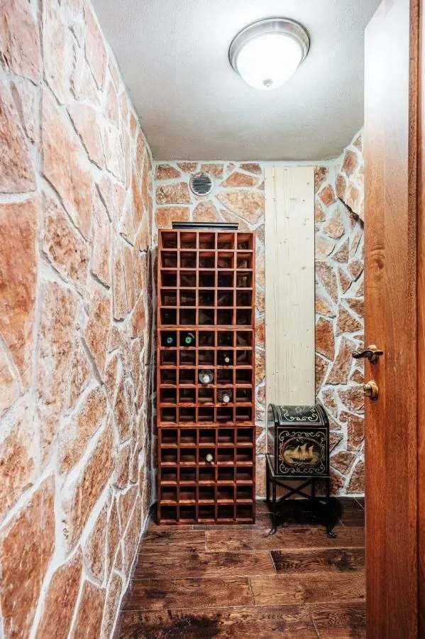 Sale, house, 350m², Reževići, Budva