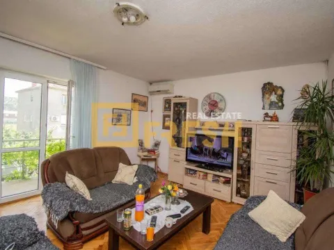 Prodaja, kuća, 356m², Murtovina, Podgorica - image 4