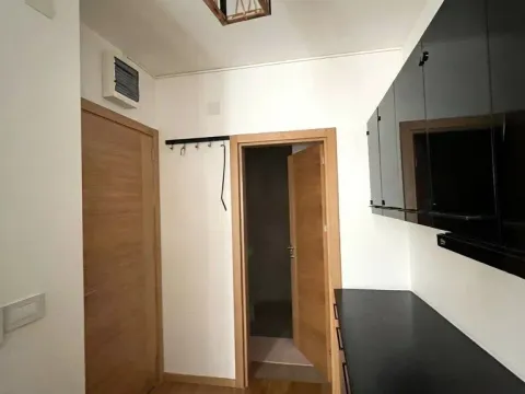 Prodaja, garsonjera, 29m², Bečići, Budva - image 3