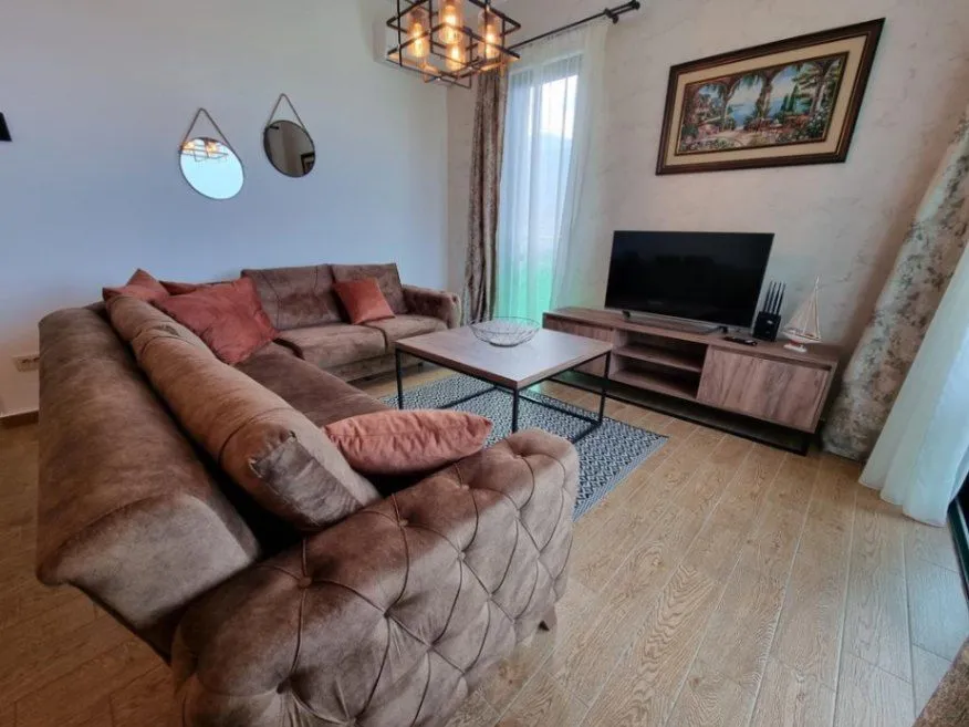 Sale, two bedroom apartment, 72m², Bečići, Budva