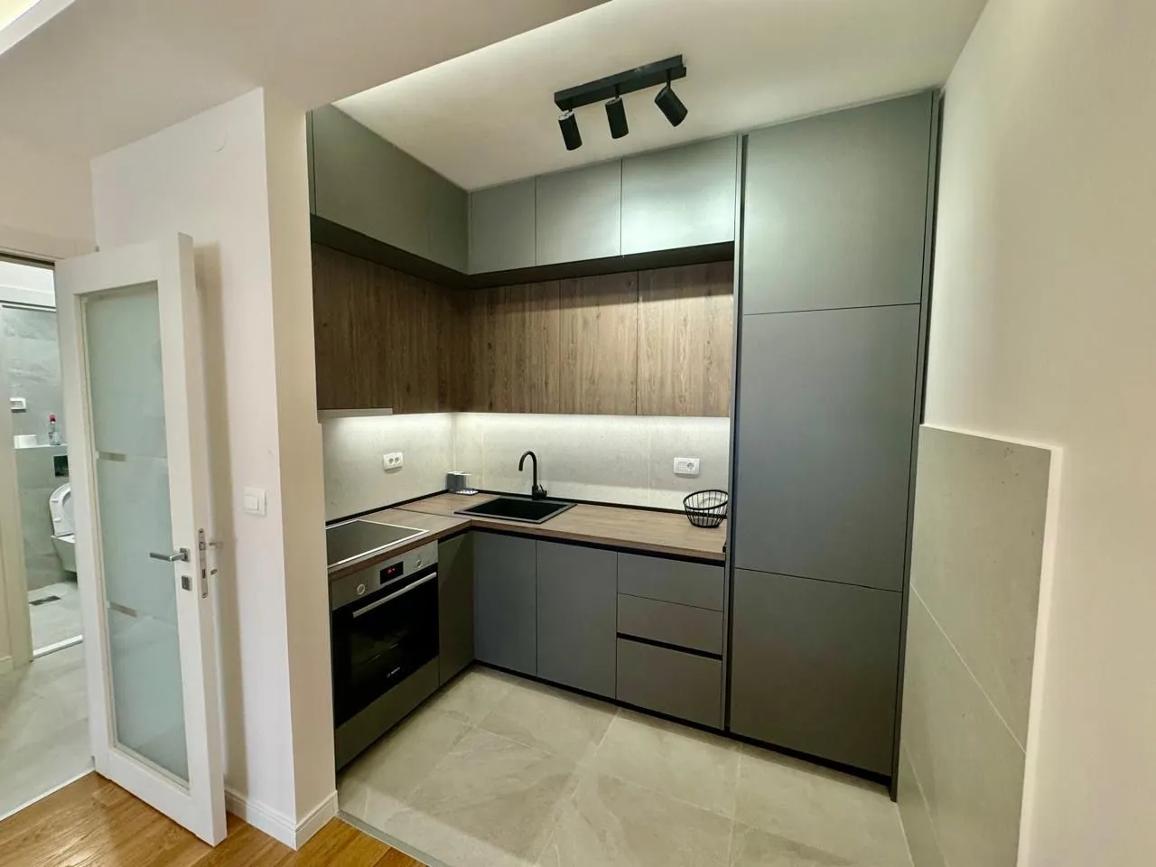 Rent, one bedroom apartment, 50m², Central Point, Podgorica