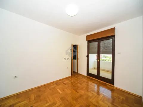 Prodaja, kuća, 350m², Tuzi, Podgorica - image 18