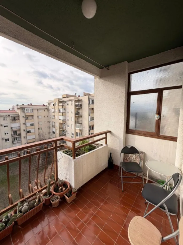 Prodaja, jednosoban stan, 55m², Blok 6, Podgorica