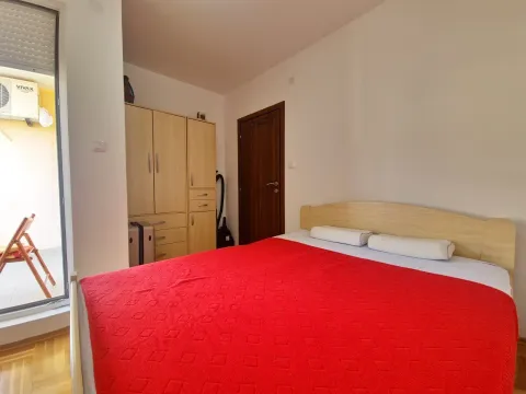 Izdavanje, jednosoban stan, 36m², Budva, Crna Gora - image 8