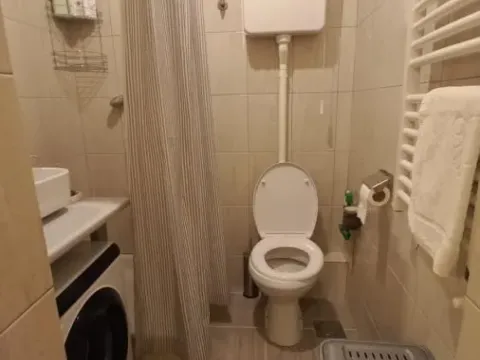 Izdavanje, jednosoban stan, 40m², Sremska Kamenica, Petrovaradin - image 5