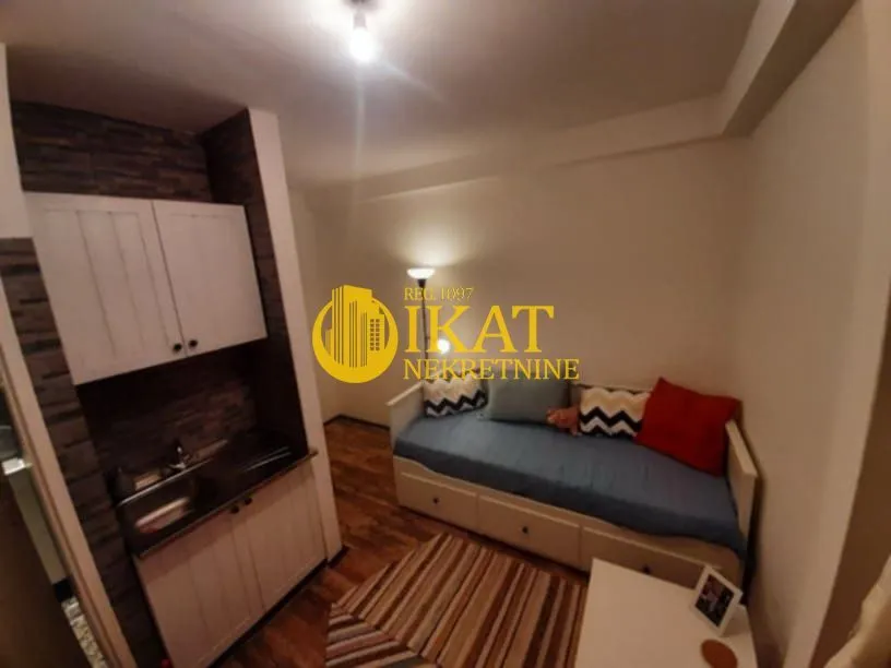 Prodaja, stan, 17m², Zvezdara Sve Podlokacije, Beograd