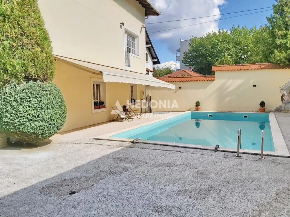 Rent, house, 450m², Zvezdara Sve Podlokacije, Beograd