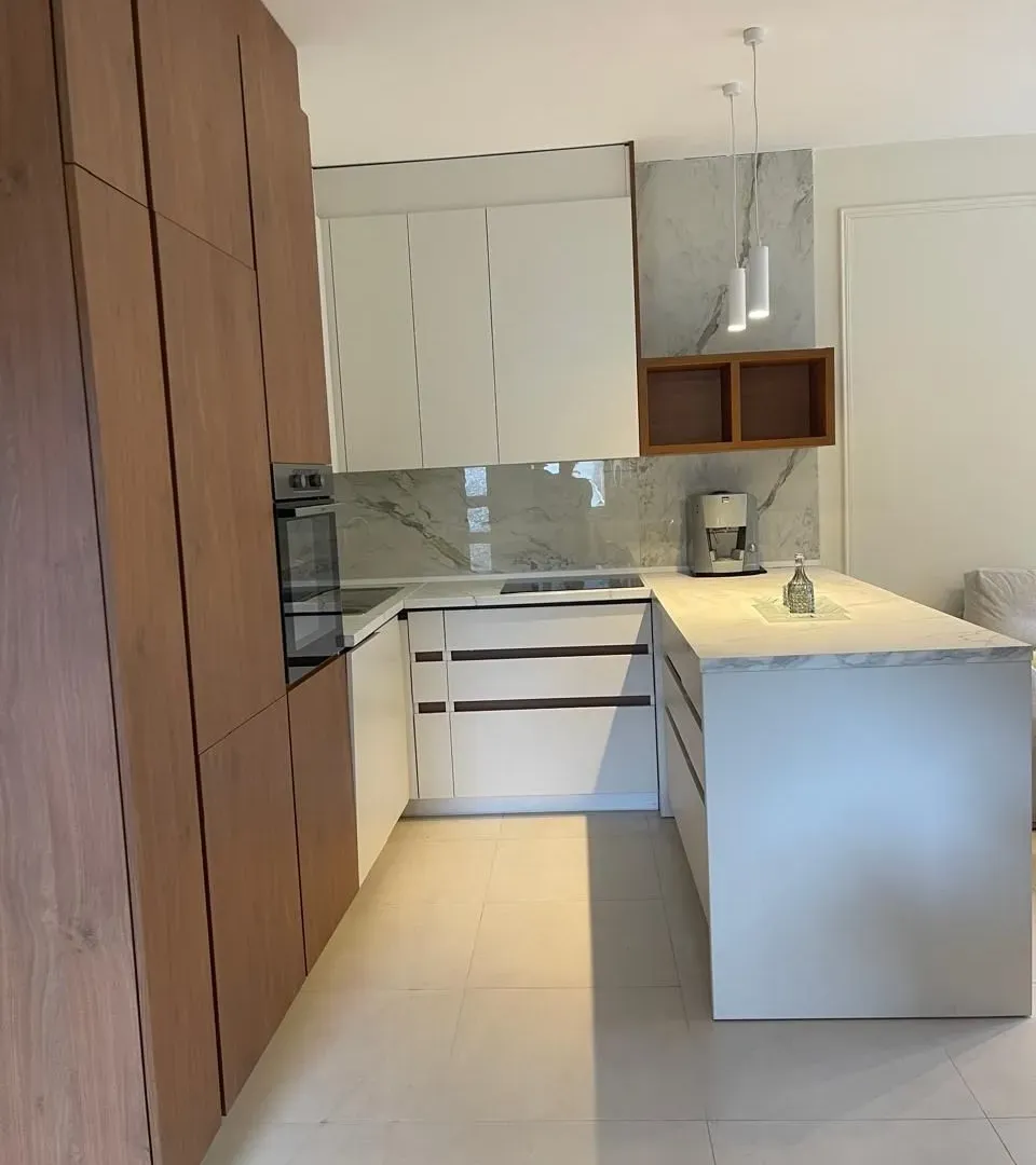 Rent, two bedroom apartment, 60m², Škaljari, Kotor