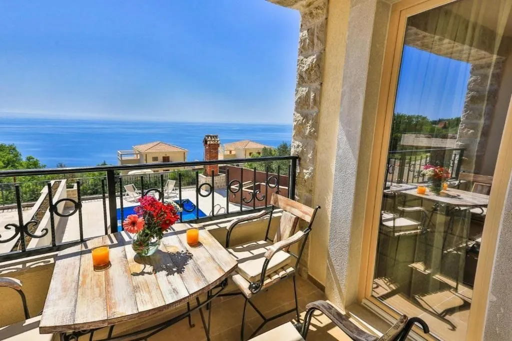 Rent, house, 150m², Reževići, Budva