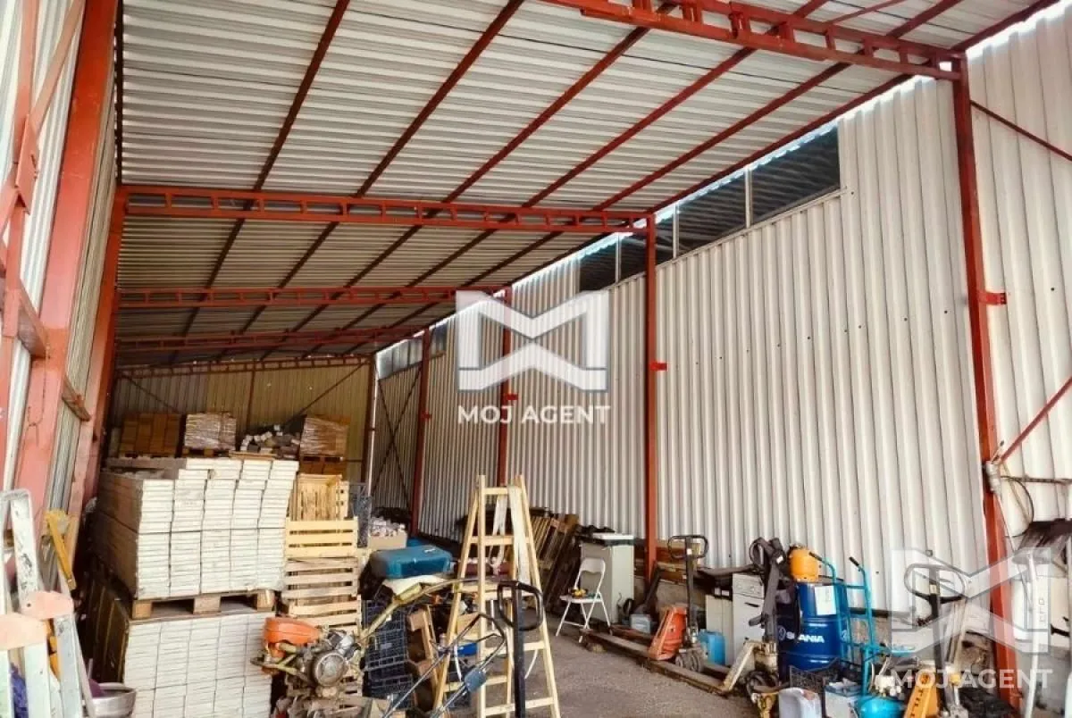 Rent, office space, 420m², Niš, Srbija