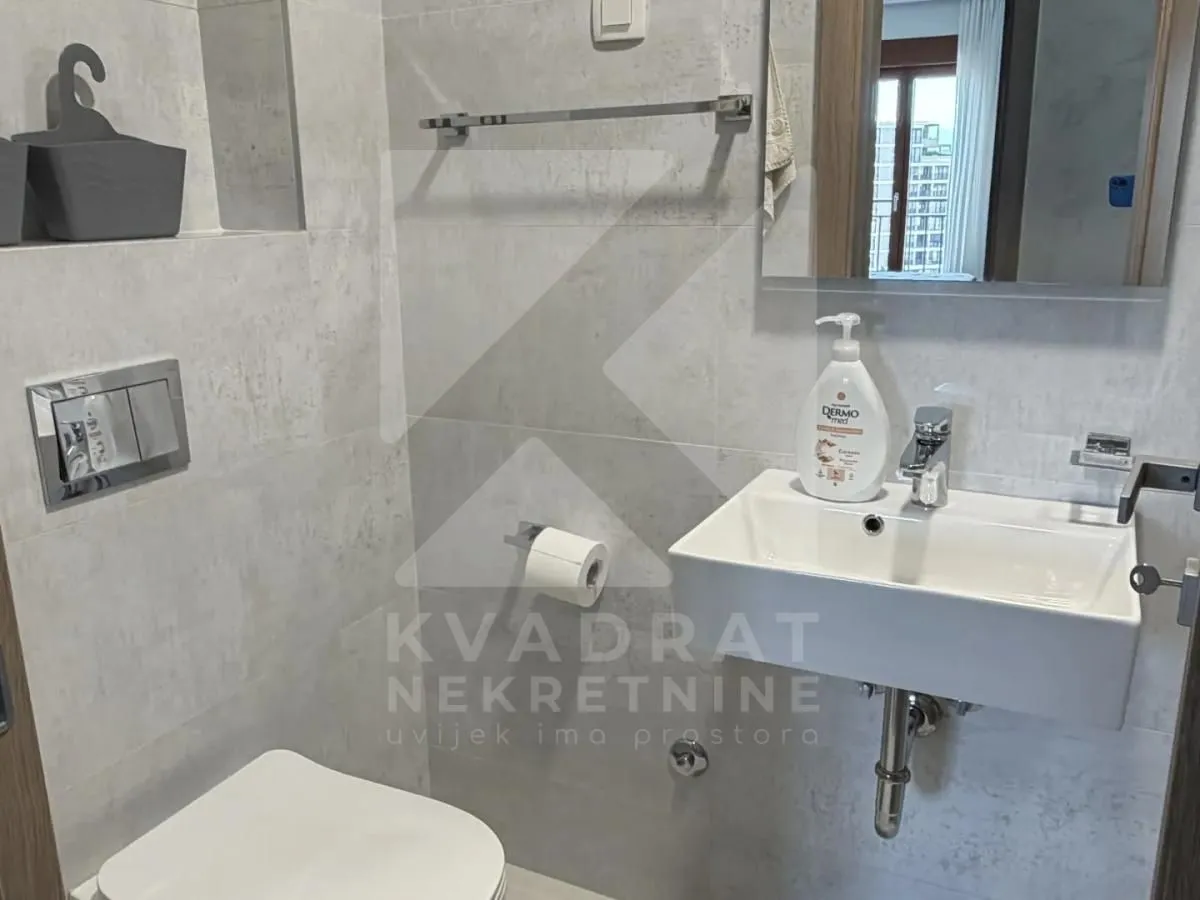 Rent, two bedroom apartment, 85m², Master Kvart, Podgorica