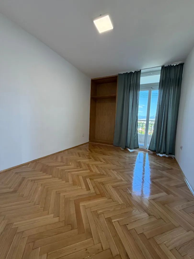 Rent, two bedroom apartment, 70m², Pobrežje, Podgorica