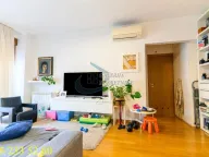 Prodaja, trosoban stan, 65m², Cvetni Trg, Vračar Sve Podlokacije - image 2