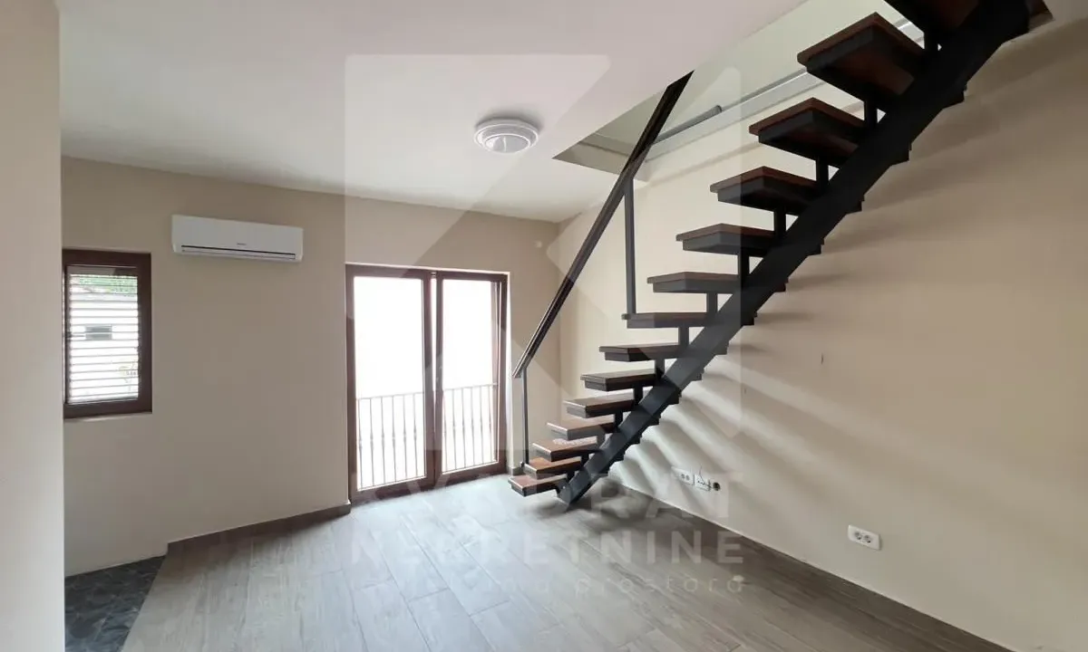Izdavanje, jednosoban stan, 40m², Stara Varoš, Podgorica