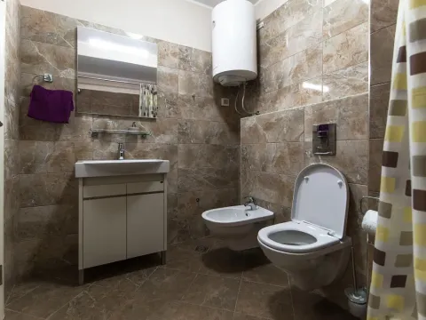 Sale, three bedroom apartment, 149m², Budva, Crna Gora - image 19