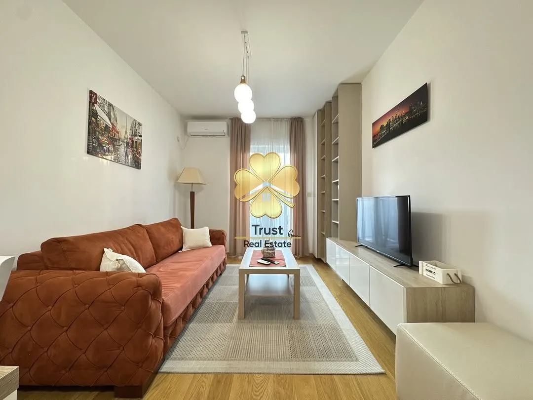Izdavanje, jednosoban stan, 45m², City Kvart, Podgorica