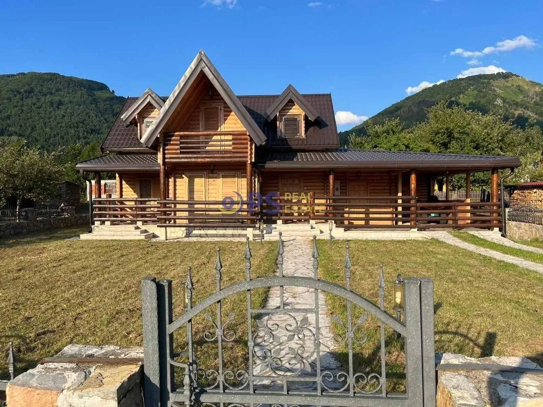 Sale, house, 180m², Kolašin, Crna Gora