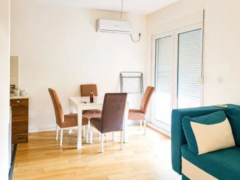 Rent, studio apartment, 33m², Podgorica, Crna Gora - image 2