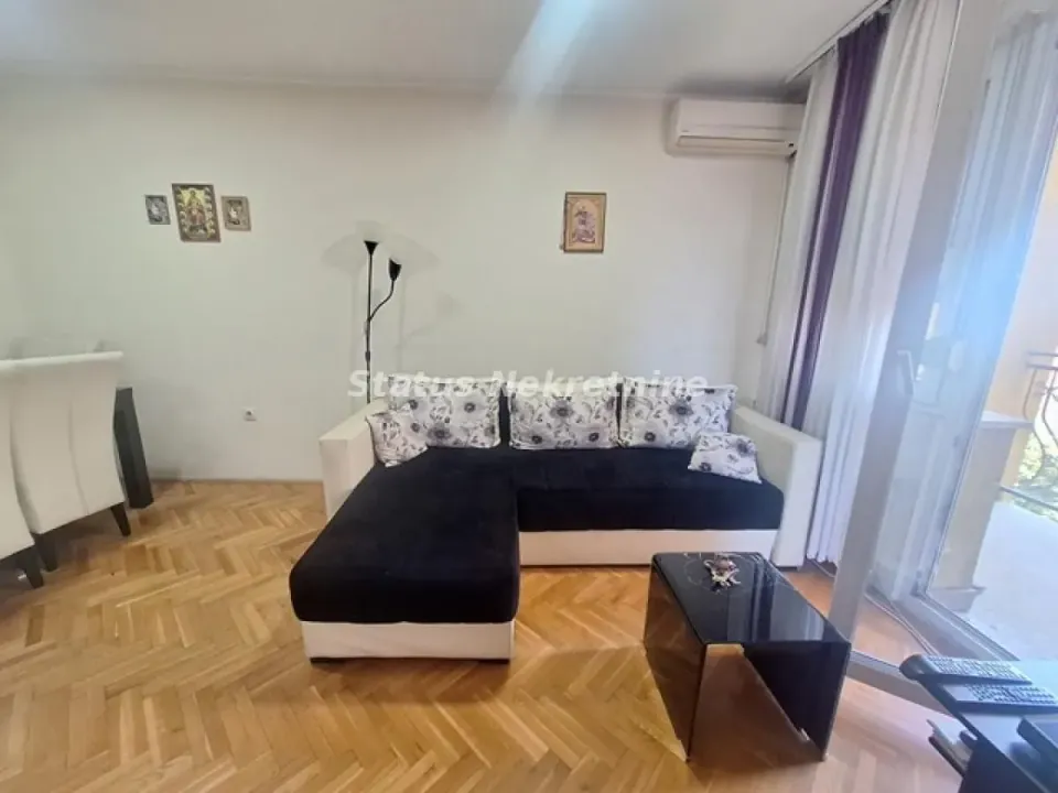 Izdavanje, jednosoban stan, 40m², Nova Detelinara, Novi Sad Sve Podlokacije