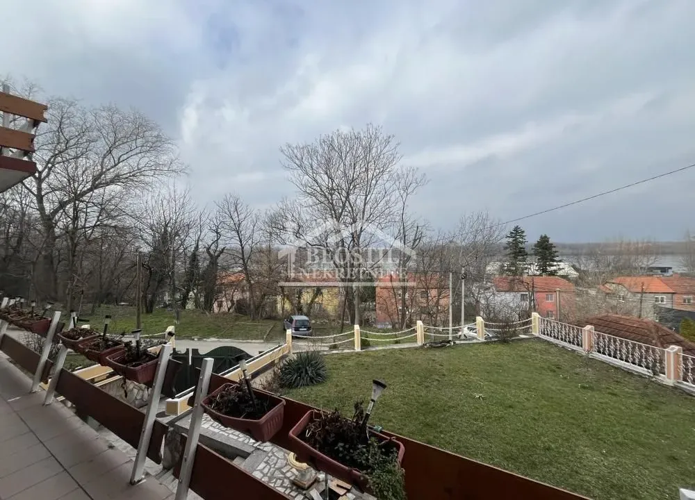 Prodaja, kuća, 564m², Centar, Smederevo