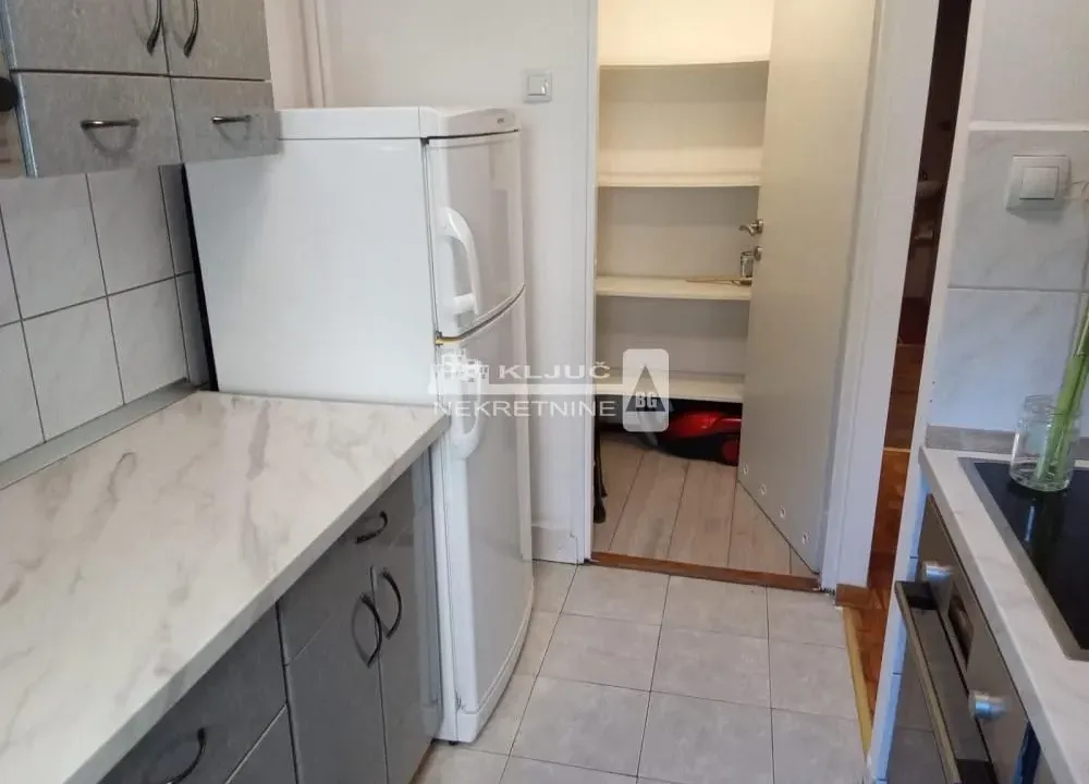 Prodaja, četvorosoban stan, 84m², Bezanijska Kosa 1, Bežanijska Kosa Sve Podlokacije