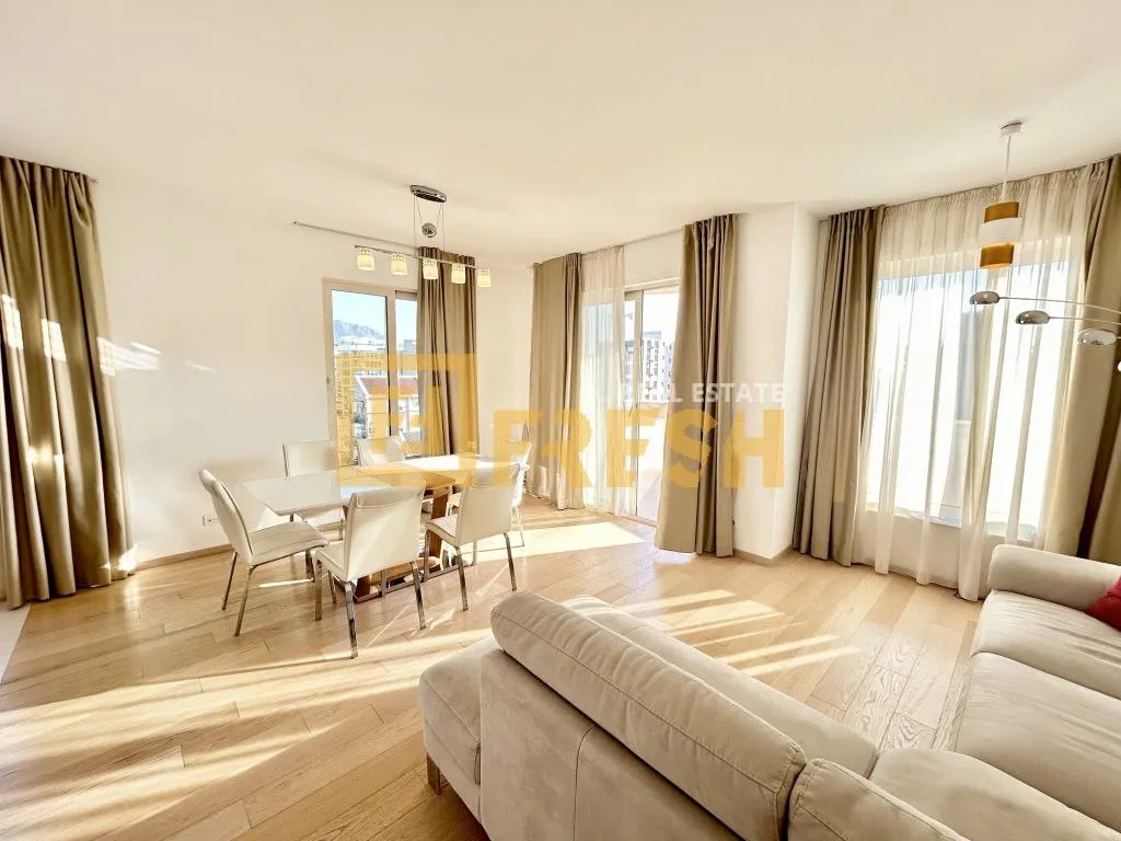 Sale, two bedroom apartment, 71m², Centar, Budva