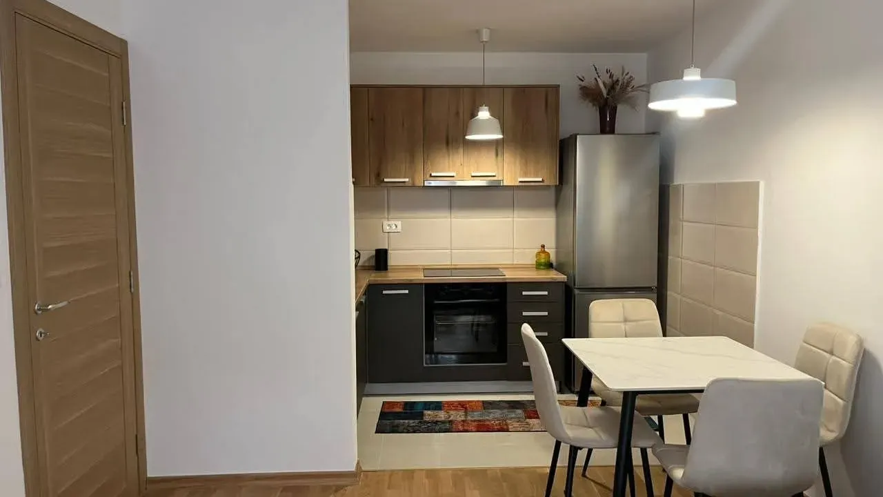 Izdavanje, jednosoban stan, 45m², Stari Aerodrom, Podgorica