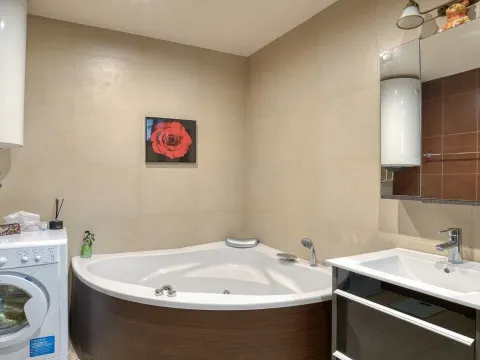 Sale, two bedroom apartment, 78m², Budva, Crna Gora - image 3